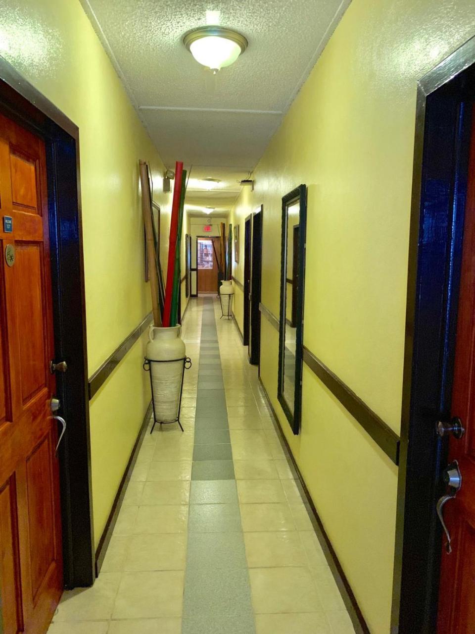 Seaview Inn Basseterre Exteriér fotografie